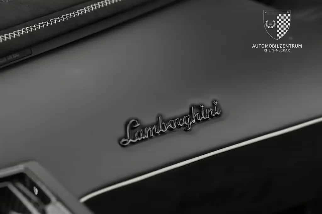 Lamborghini Aventador SVJ Roadster FullCarbon/Garantie08.26 05/2021-photo-40