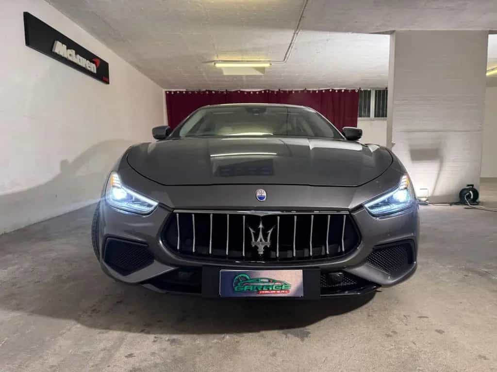 Maserati Ghibli 3.0 V6 Gransport 11/2017-photo-1