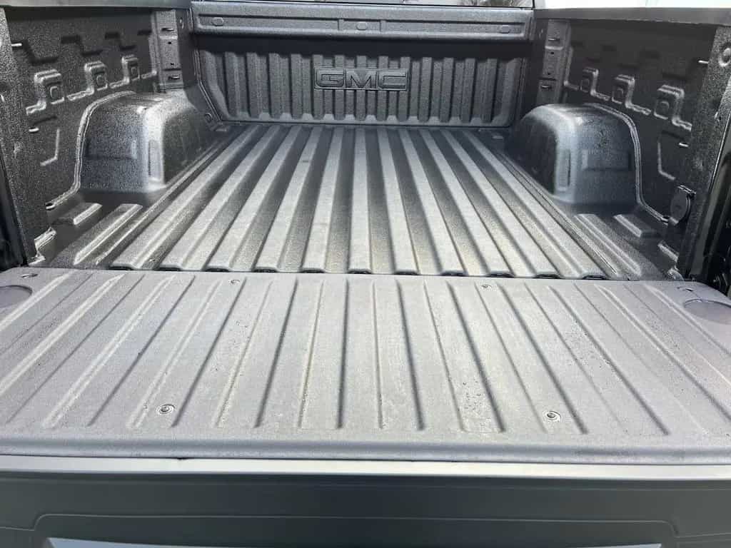 GMC Sierra 1500 Elevation 3.0L Crew Cab Short Bed 4W null-photo-10