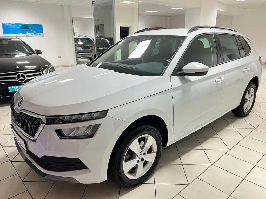 Skoda Kamiq Ambition Autom. Navi CarPlay LED R.Kamera 02/2024-photo-2