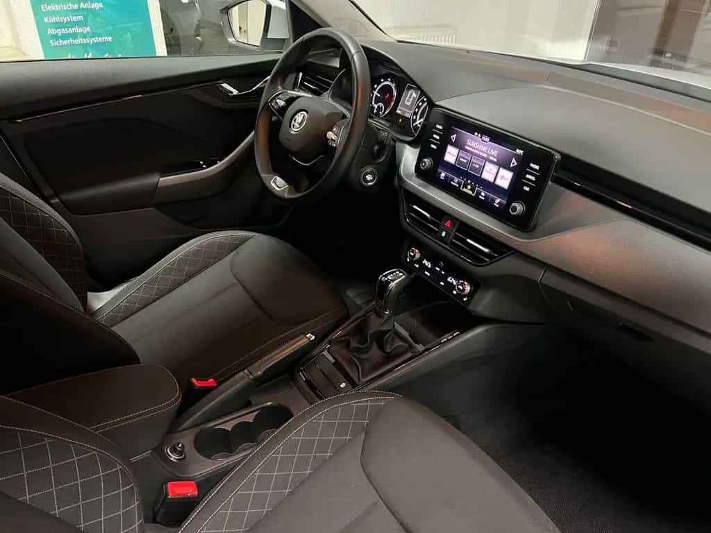 Skoda Kamiq Ambition Autom. Navi CarPlay LED R.Kamera 02/2024-photo-7