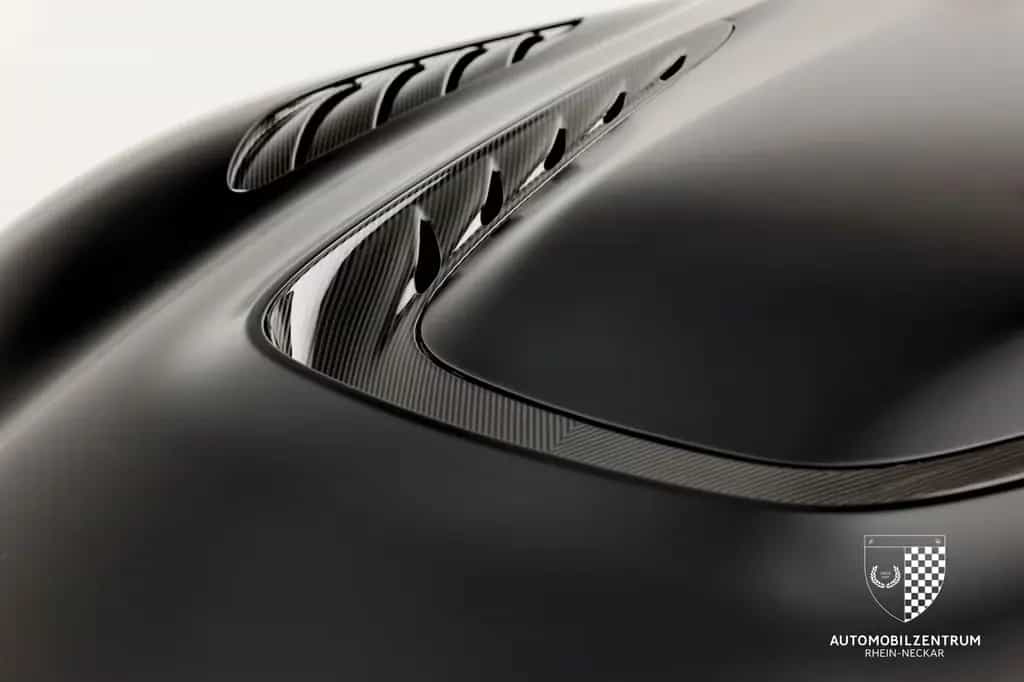 Aston Martin DBS 770 Ultimate 1 of 300 FullCarbon/B&O/Sports+ 12/2023-photo-2