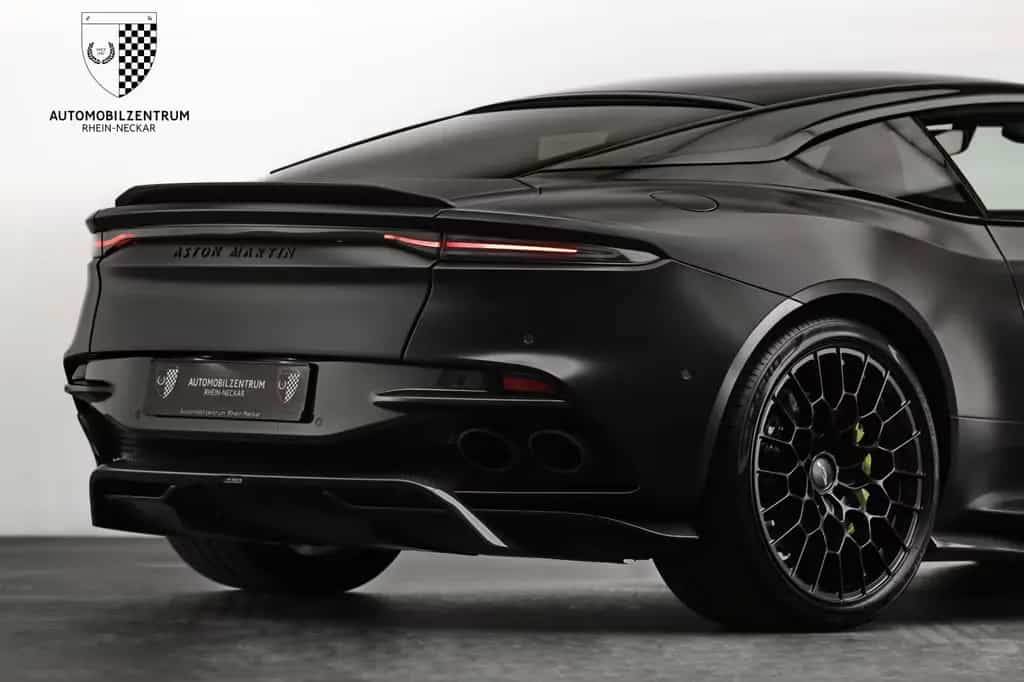 Aston Martin DBS 770 Ultimate 1 of 300 FullCarbon/B&O/Sports+ 12/2023-photo-36