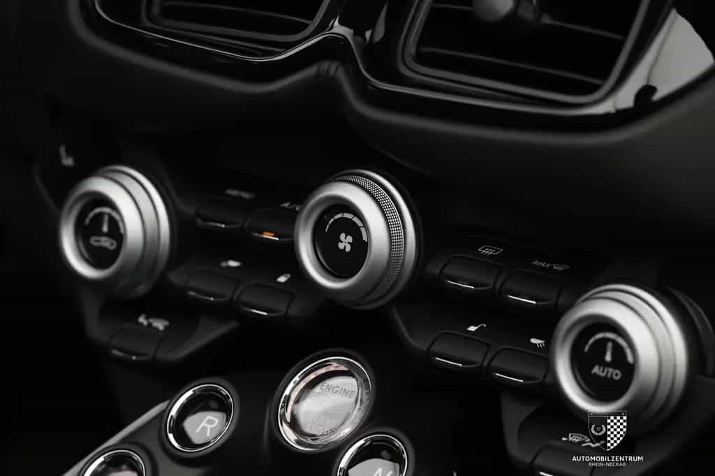 Aston Martin V8 Vantage Roadster BlackPack/SportsPlusPack/PPF 04/2021-photo-20