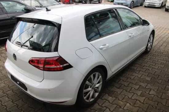 Volkswagen Golf VII 2.0 GTI Performance DSG 5-Türen Navi 05/2017-photo-5