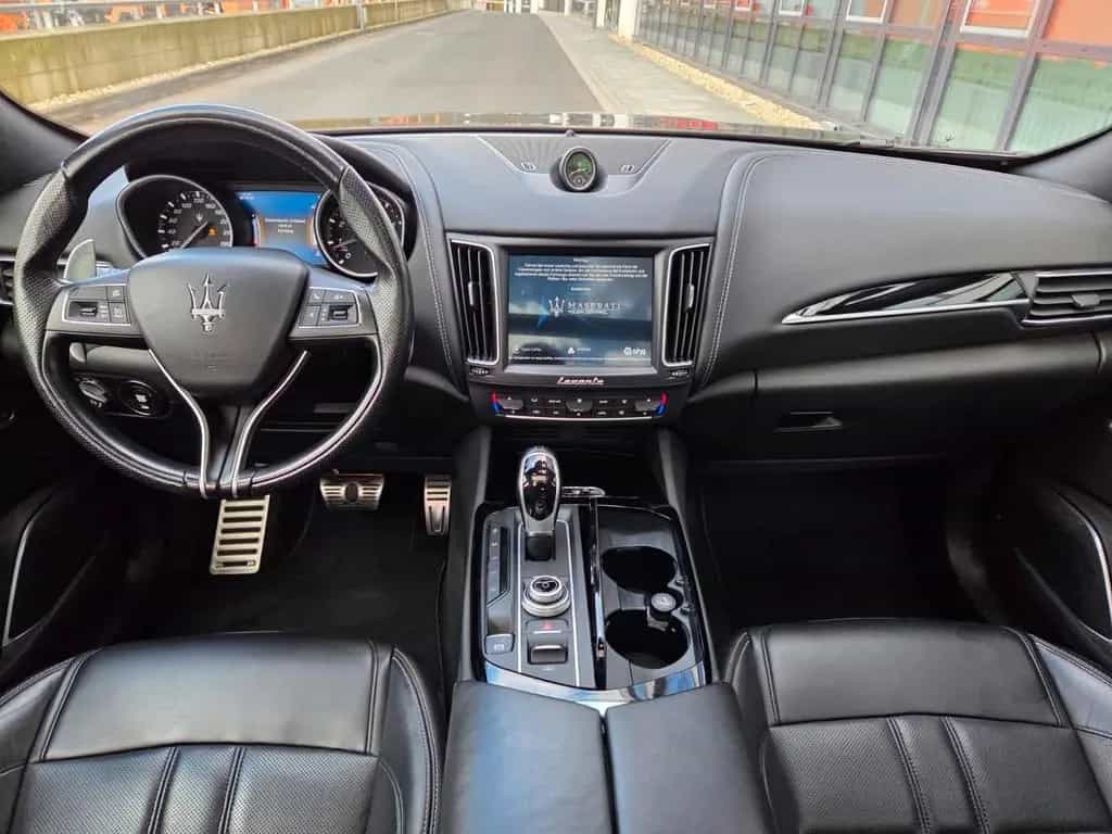 Maserati Levante S Q4 12/2018-photo-11