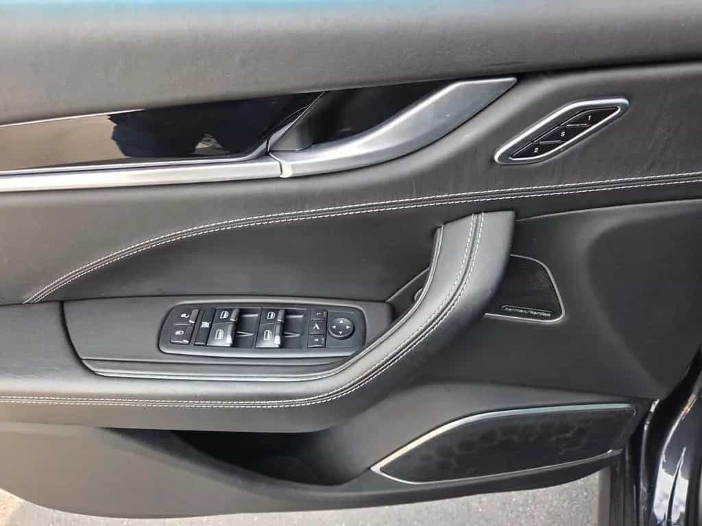 Maserati Levante S Q4 12/2018-photo-21