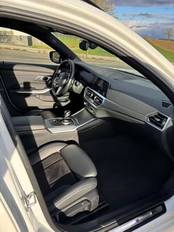 BMW 3 Series 330d xDrive Touring M Sport Auto. AHK 06/2021-photo-5