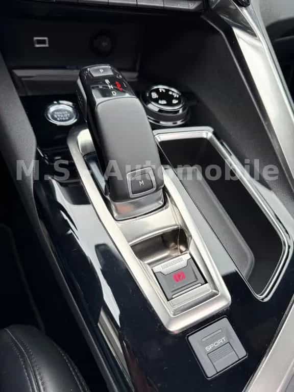 Peugeot 3008 1.6 Allure GT-Line Autom.*LED*ACC*SHZ*AHK* 08/2019-photo-18