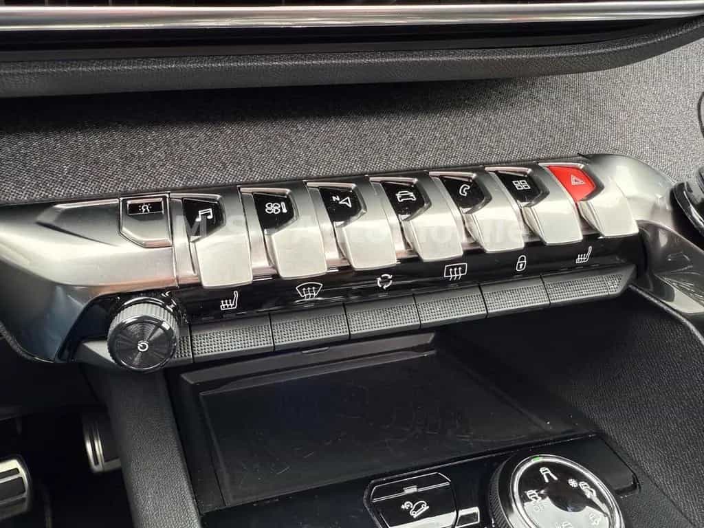 Peugeot 3008 1.6 Allure GT-Line Autom.*LED*ACC*SHZ*AHK* 08/2019-photo-20