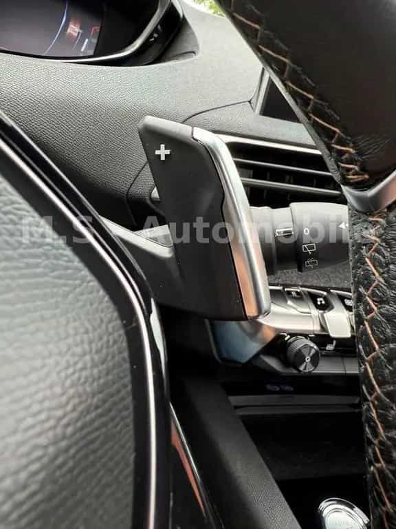 Peugeot 3008 1.6 Allure GT-Line Autom.*LED*ACC*SHZ*AHK* 08/2019-photo-28