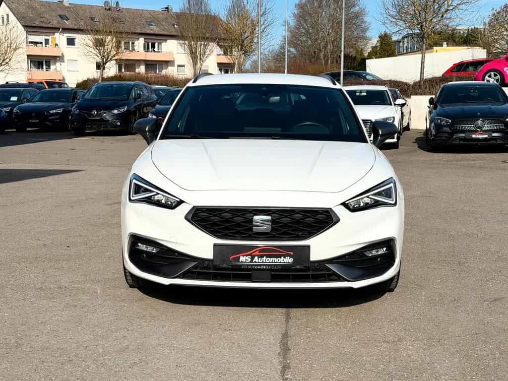 Seat Leon 1.5 eTSI ACT FR DSG Sportstourer Navi_Kamer 02/2022-photo-1