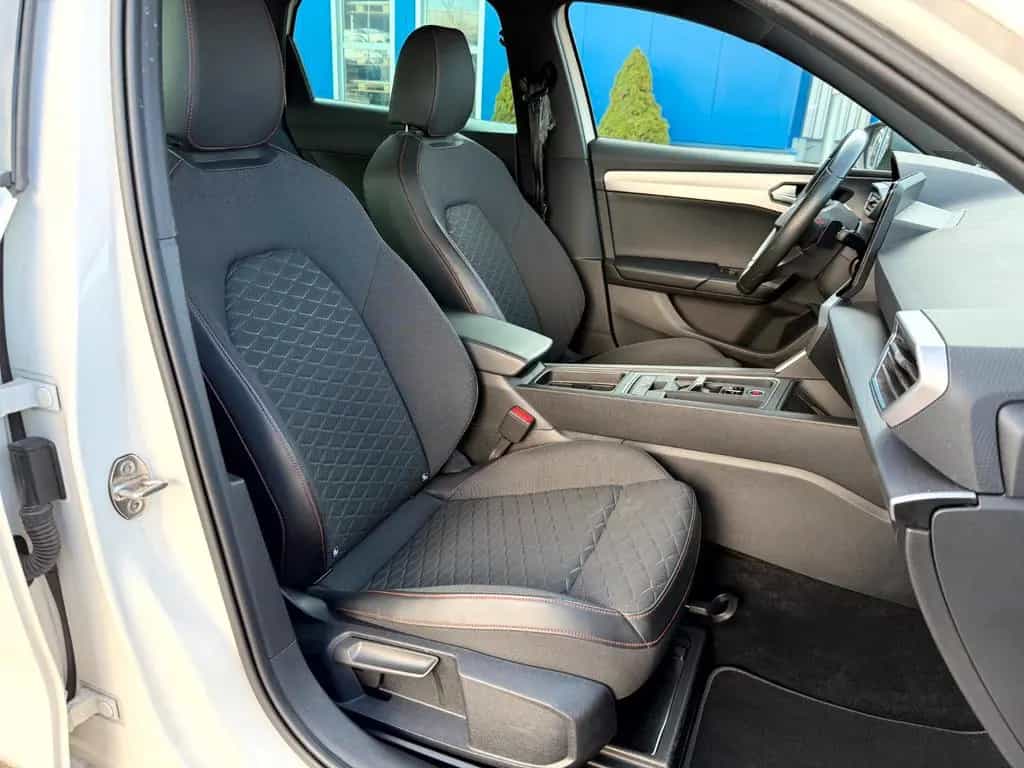 Seat Leon 1.5 eTSI ACT FR DSG Sportstourer Navi_Kamer 02/2022-photo-12