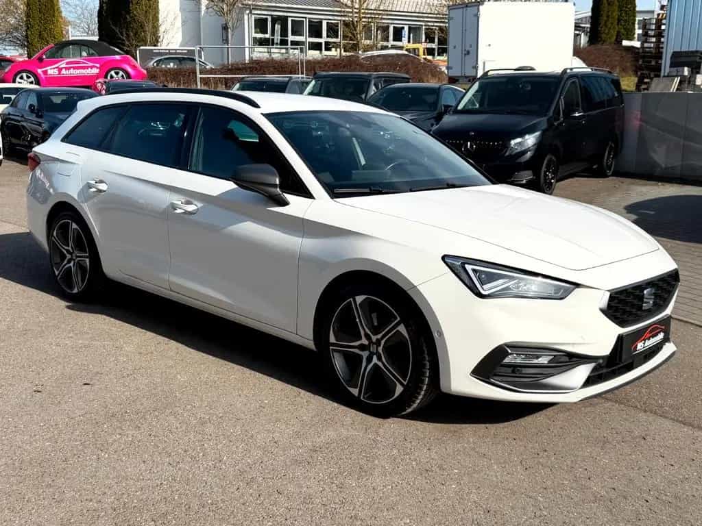 Seat Leon 1.5 eTSI ACT FR DSG Sportstourer Navi_Kamer 02/2022-photo-2