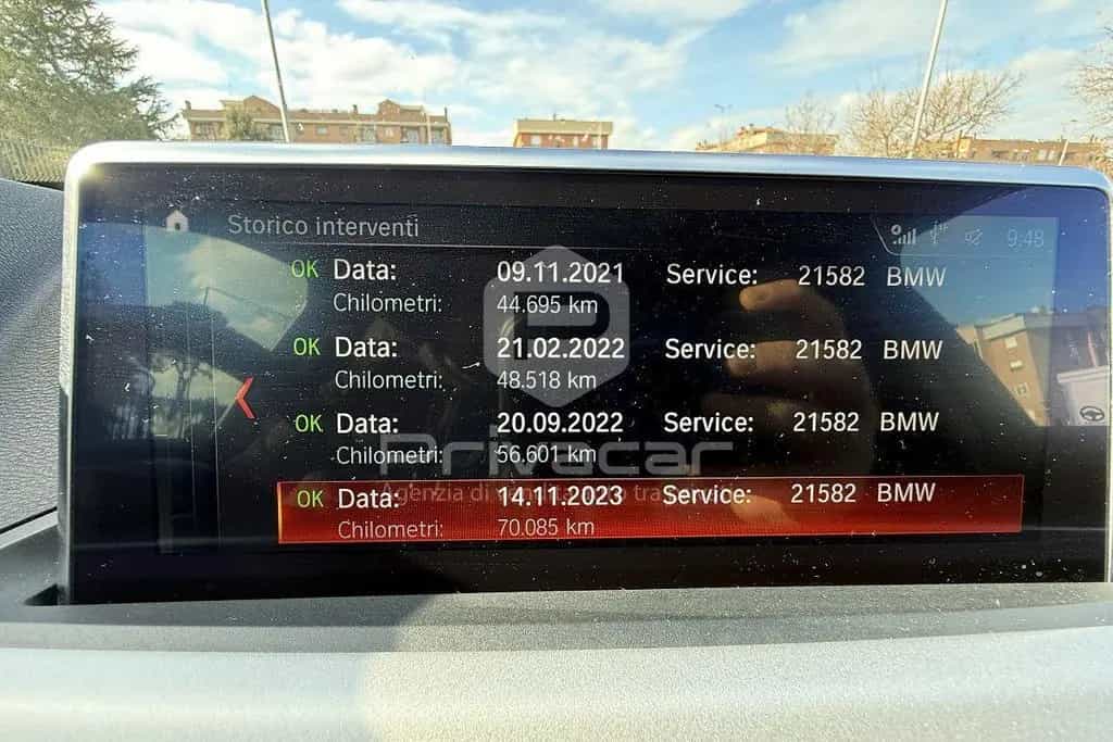 BMW X1 sDrive18d Advantage 11/2019-photo-12