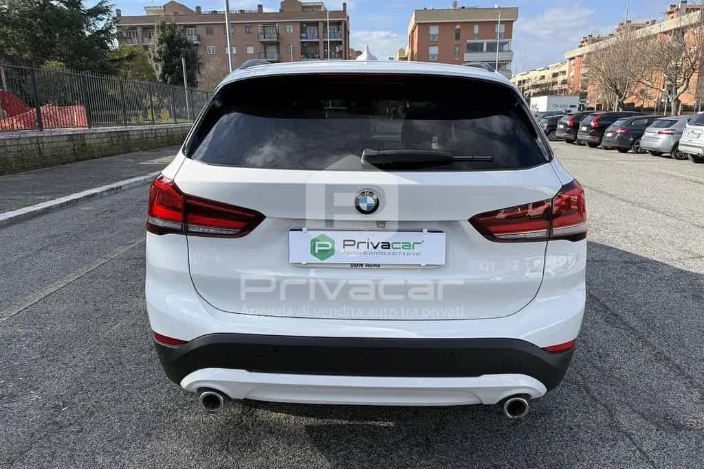 BMW X1 sDrive18d Advantage 11/2019-photo-5