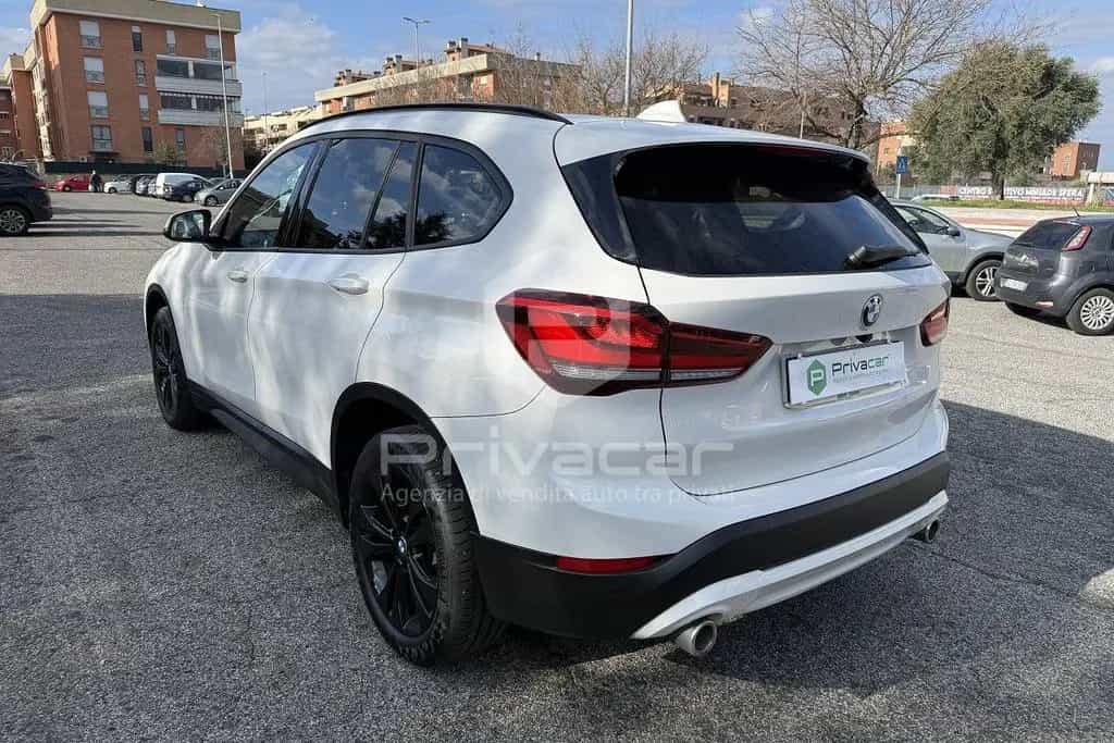 BMW X1 sDrive18d Advantage 11/2019-photo-6