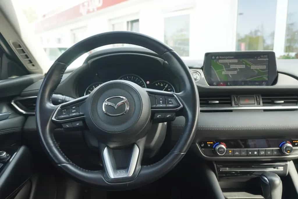 Mazda 6 2.0 Center-Line Totwinkel 360° AHK LED Navi 08/2019-photo-13