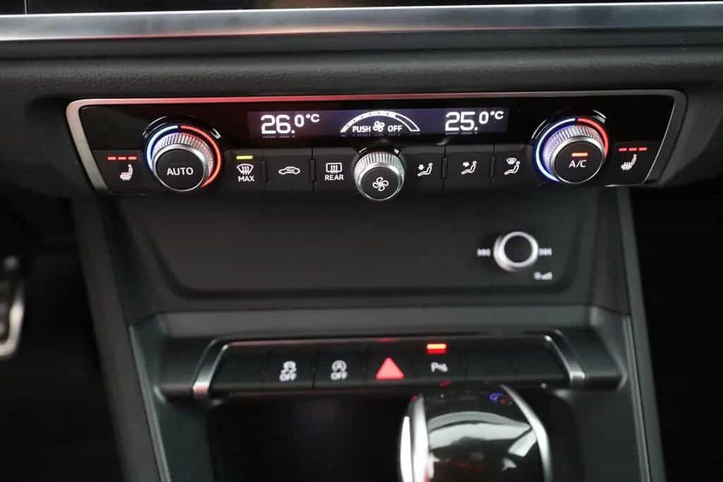 Audi Q3 40 TFSI S-Line quattro LED App-Connect Kamera 10/2019-photo-11