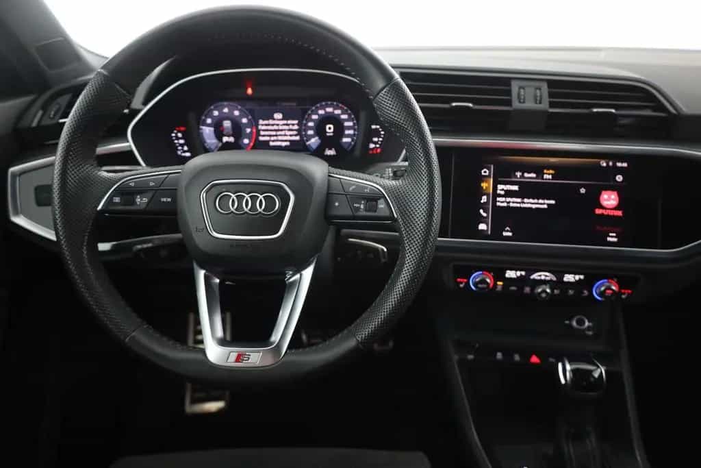 Audi Q3 40 TFSI S-Line quattro LED App-Connect Kamera 10/2019-photo-9
