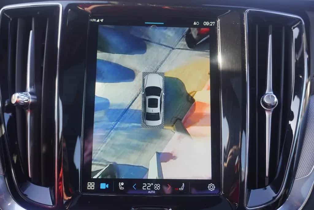 Volvo S60 2.0 M-Hybrid Ultimate Dark AWD LED 360° Navi 11/2023-photo-26