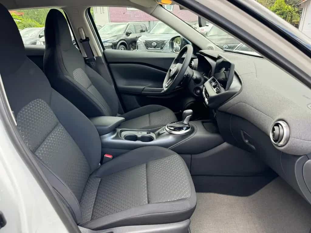 Nissan Juke 1.0DIG-T Acenta Autom. Komfort Paket Nissan 07/2024-photo-1