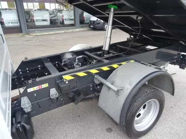 Iveco Daily Daily 35C14H BTor2.3MJ PM 7post DoppiaCabi 09/2024-photo-4