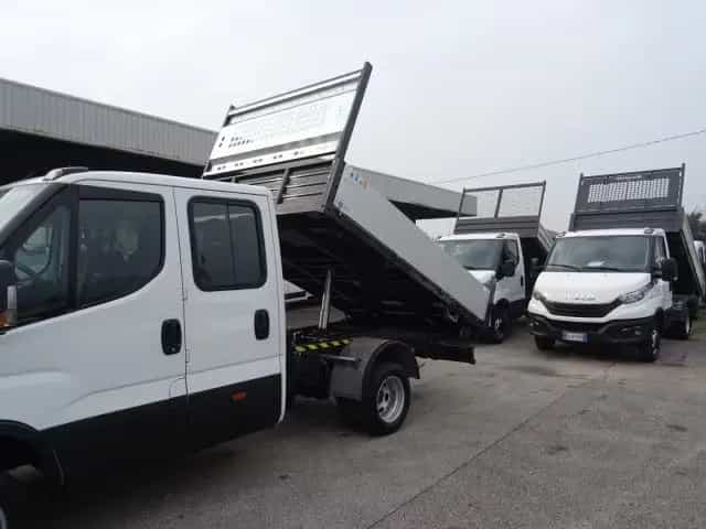 Iveco Daily Daily 35C14H BTor2.3MJ PM 7post DoppiaCabi 09/2024-photo-5