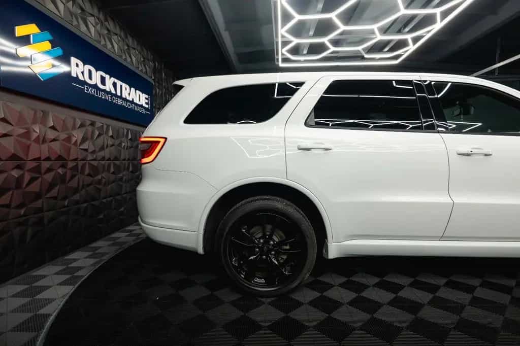 Dodge Durango 3.6 V6 GT+ 4x4 SRT Night-Paket Modell 22 10/2022-photo-13