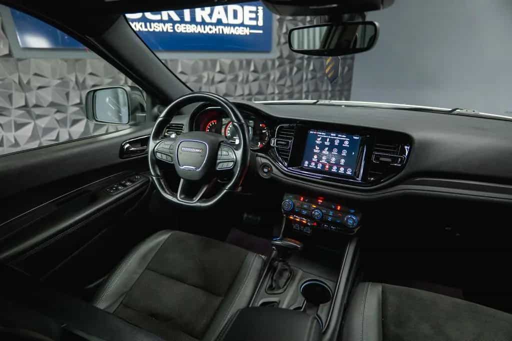 Dodge Durango 3.6 V6 GT+ 4x4 SRT Night-Paket Modell 22 10/2022-photo-27