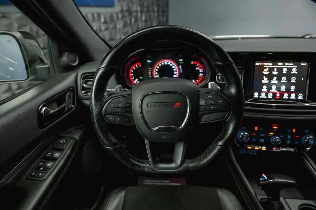 Dodge Durango 3.6 V6 GT+ 4x4 SRT Night-Paket Modell 22 10/2022-photo-33