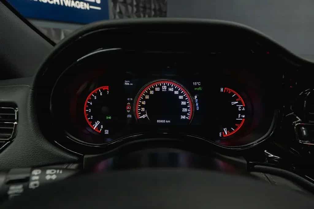 Dodge Durango 3.6 V6 GT+ 4x4 SRT Night-Paket Modell 22 10/2022-photo-34