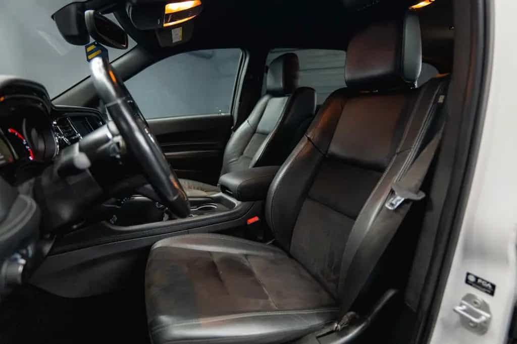 Dodge Durango 3.6 V6 GT+ 4x4 SRT Night-Paket Modell 22 10/2022-photo-37