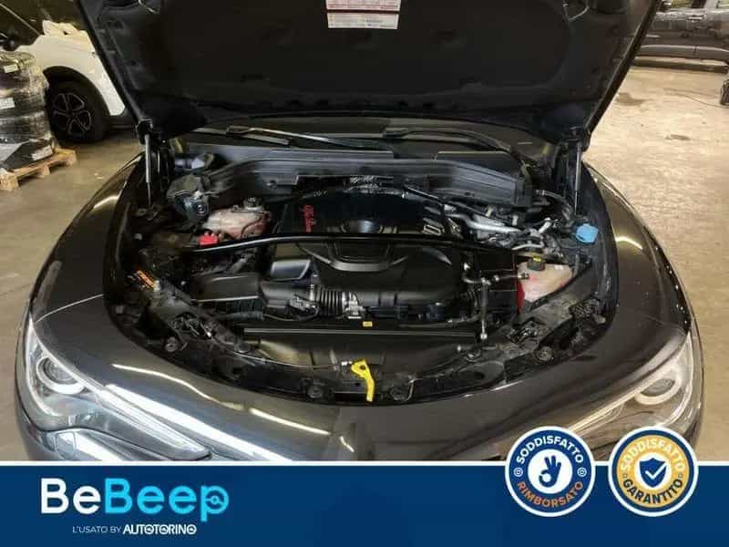 Alfa Romeo Stelvio 2.2 T EXECUTIVE Q4 210CV AUTO 05/2019-photo-9