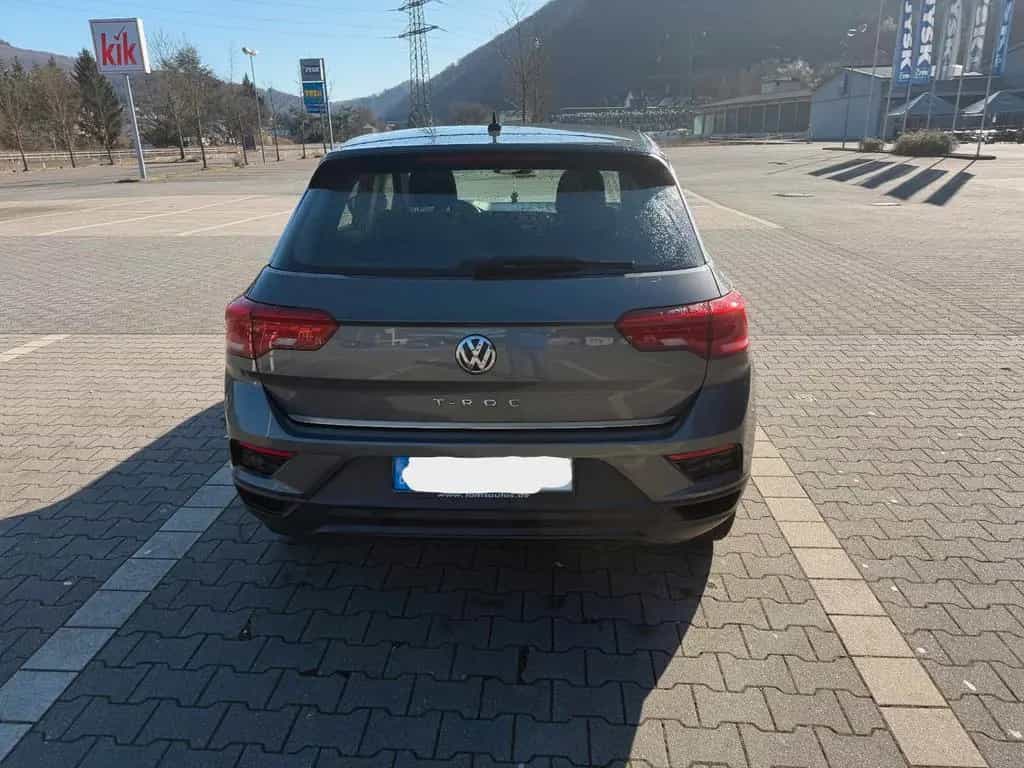 Volkswagen T-Roc 1.0 TSI - Grau 07/2019-photo-2