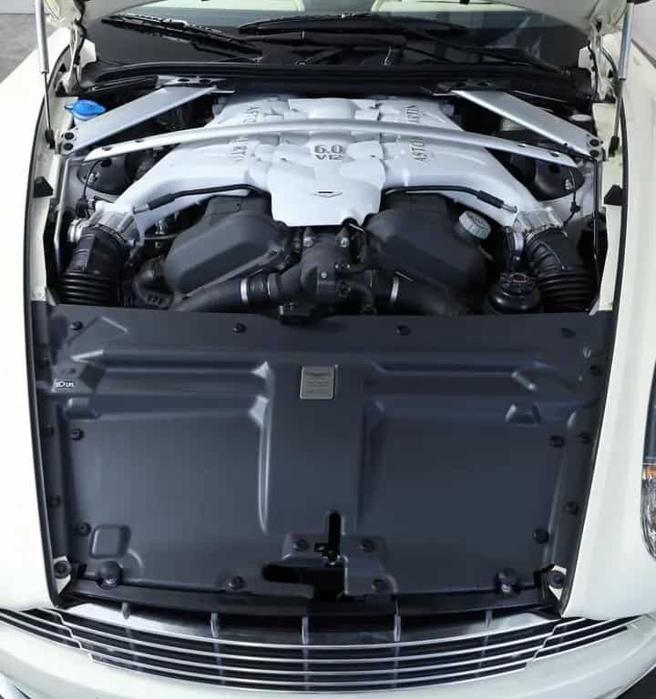 Aston Martin DBS DBS Volante AML Exclusiv*Neuwagen*B&O 03/2010-photo-26