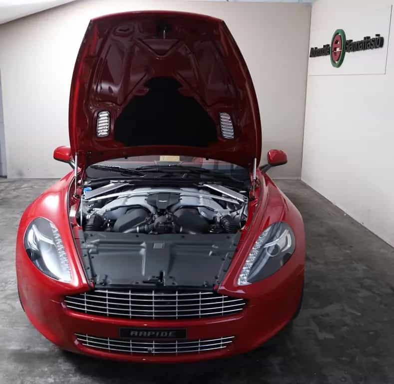 Aston Martin Rapide Rapide Individual NEW Chassis-Nummer 1 12/2010-photo-12