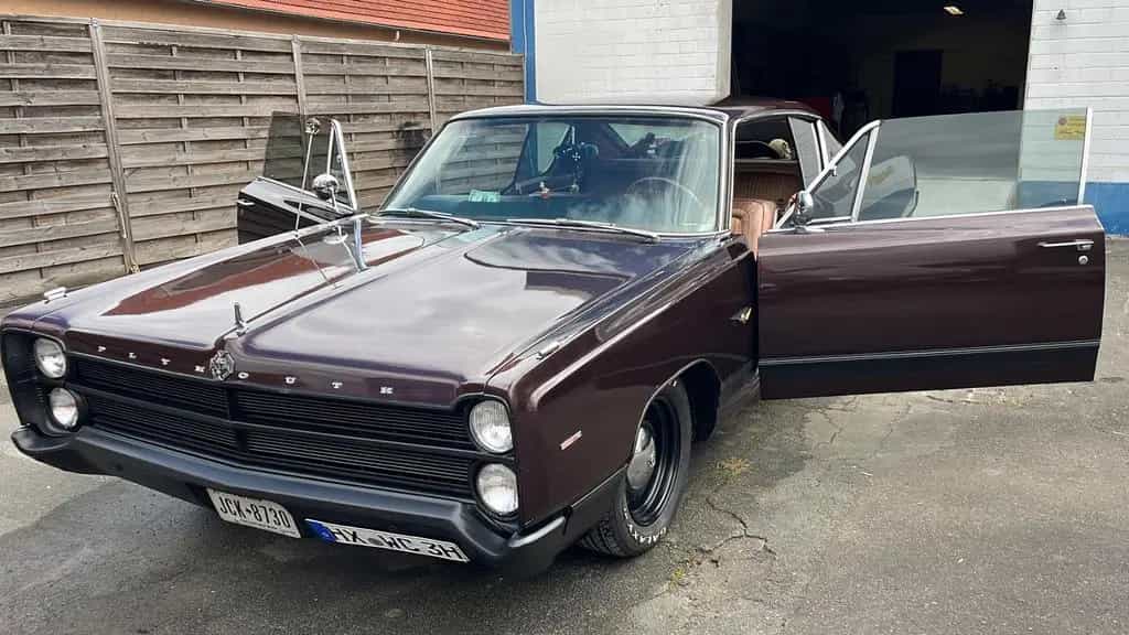 Plymouth Fury 3 Coupé Mopar V8 US Car 05/1968-photo-1