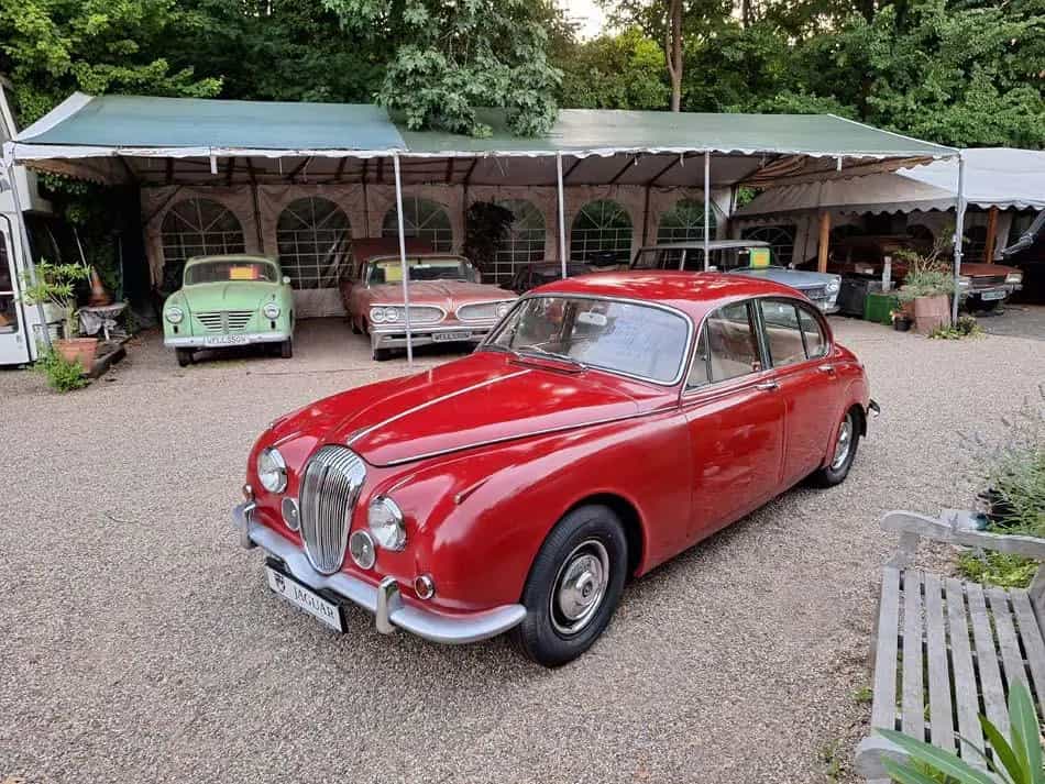 Jaguar MK II Daimler 2.5 V8 02/1969-photo-16