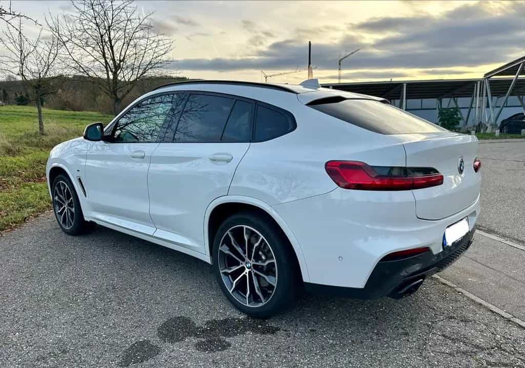 BMW X4 M40d HUD|HiFi|Kam|Keyless|DrAss+|20z|Gestik|M 03/2019-photo-2