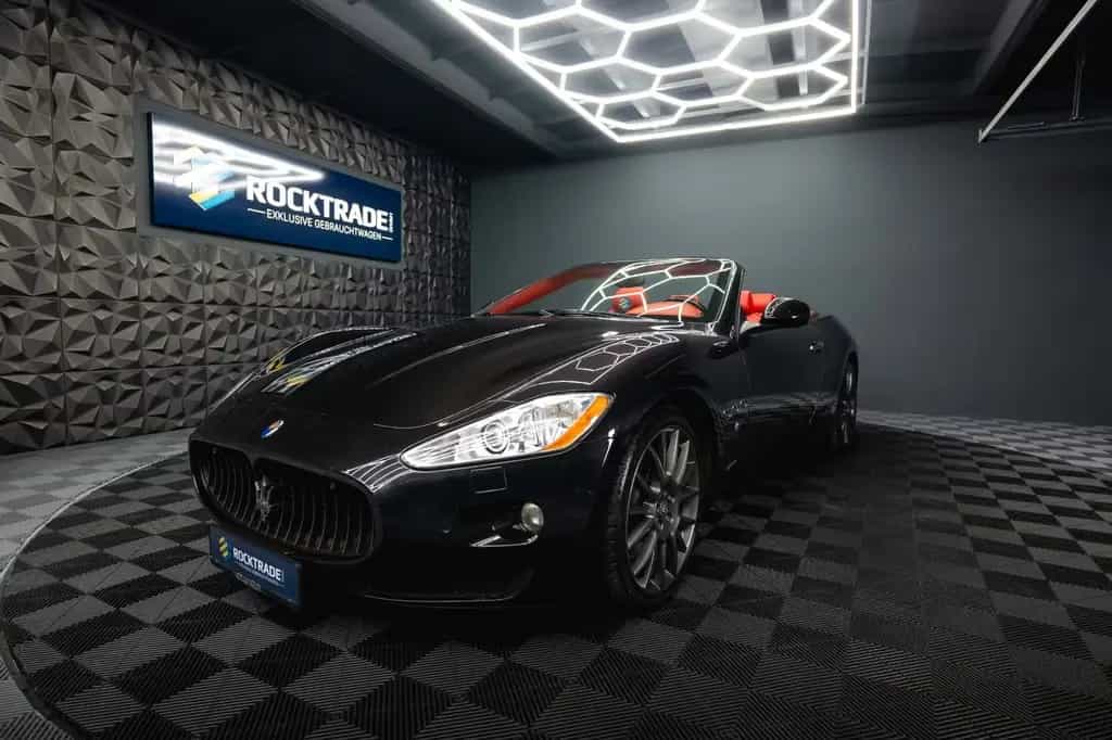 Maserati GranCabrio Sport 4.7 V8 Ferrari *Unfallfrei*BOSE 03/2010-photo-0