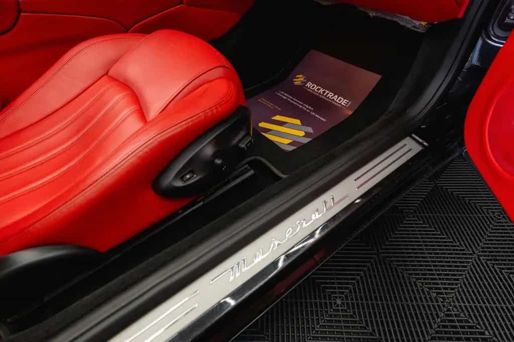 Maserati GranCabrio Sport 4.7 V8 Ferrari *Unfallfrei*BOSE 03/2010-photo-39
