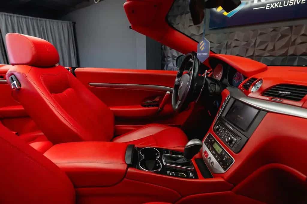 Maserati GranCabrio Sport 4.7 V8 Ferrari *Unfallfrei*BOSE 03/2010-photo-43