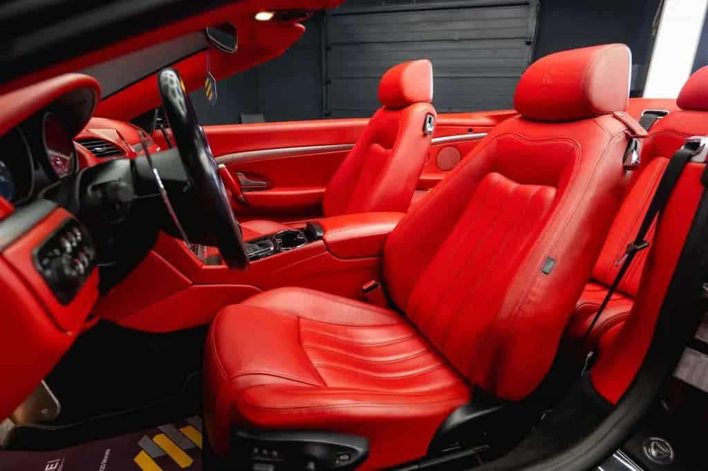 Maserati GranCabrio Sport 4.7 V8 Ferrari *Unfallfrei*BOSE 03/2010-photo-47