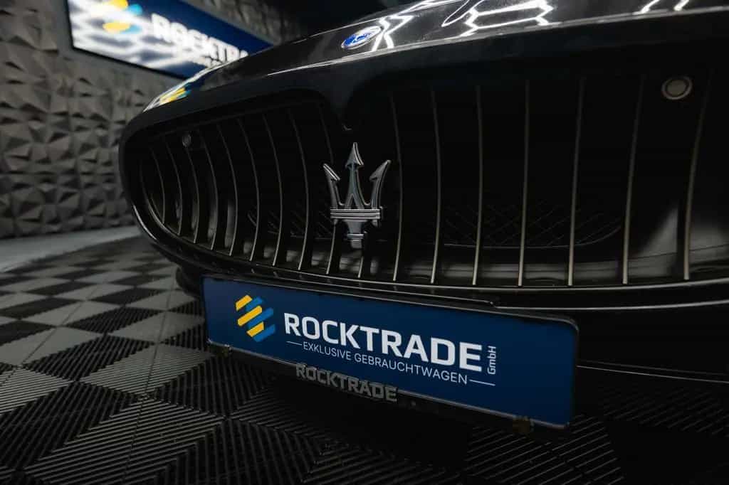 Maserati GranCabrio Sport 4.7 V8 Ferrari *Unfallfrei*BOSE 03/2010-photo-9