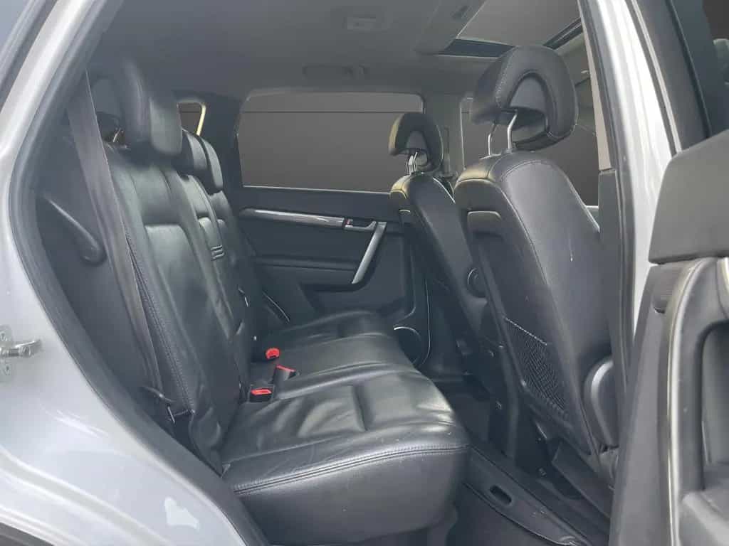 Chevrolet Captiva TÜV Neu, 7 Sitzer, 8-Fach bereift 04/2010-photo-16