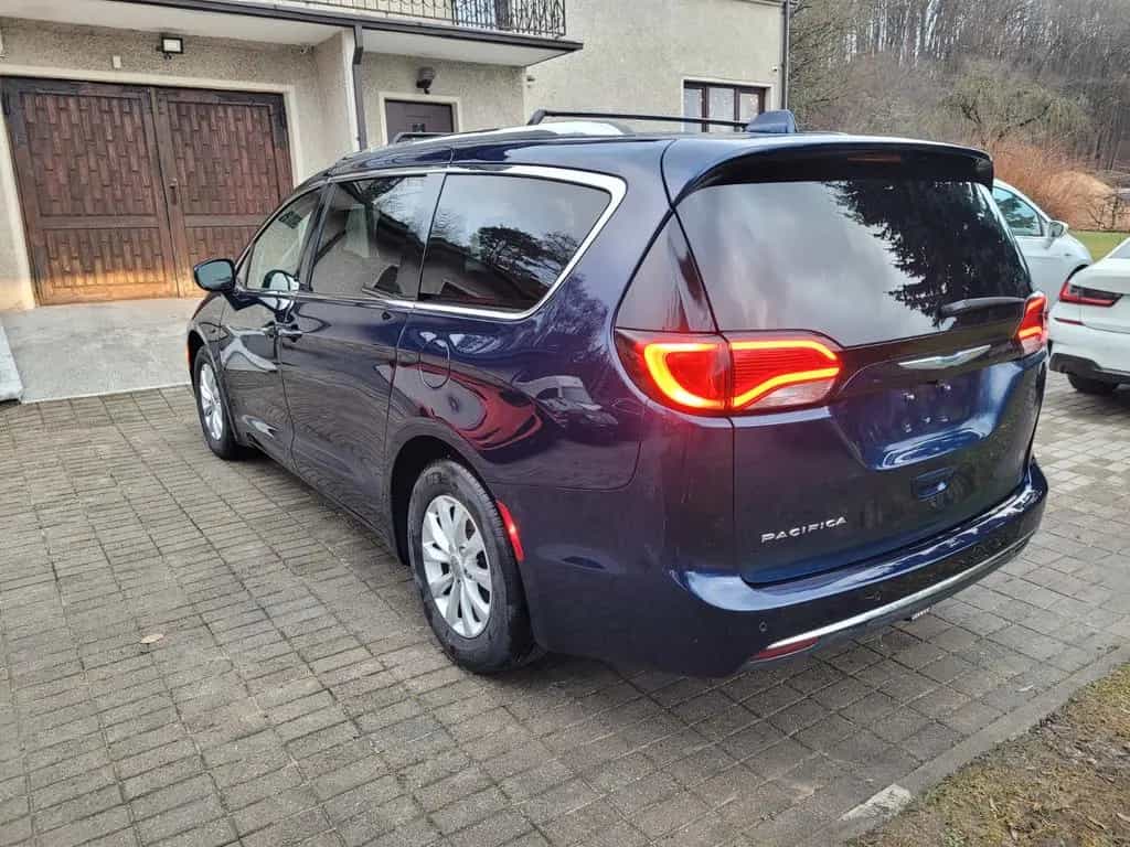 Chrysler Pacifica Touring leder Navi 06/2018-photo-4