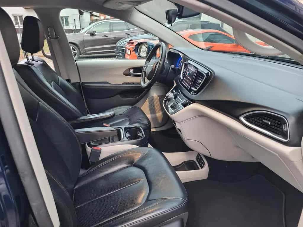 Chrysler Pacifica Touring leder Navi 06/2018-photo-7
