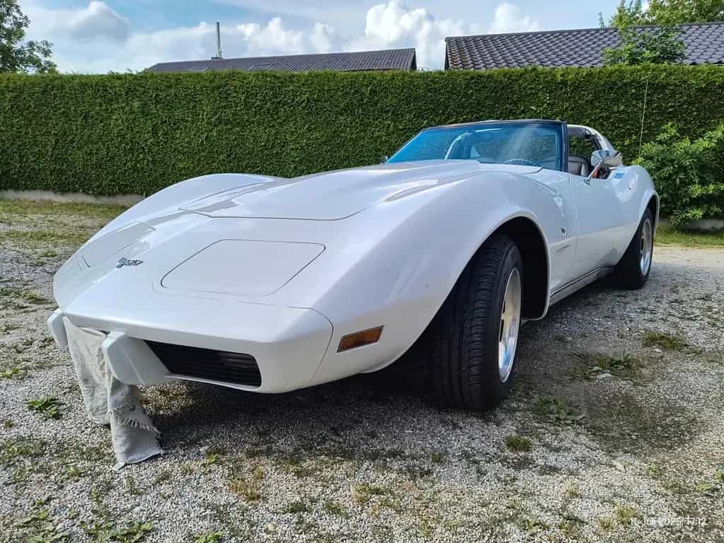 Corvette Chevrolet Corvette C3, Lack & Motor neu. Gutacht 07/1977-photo-4