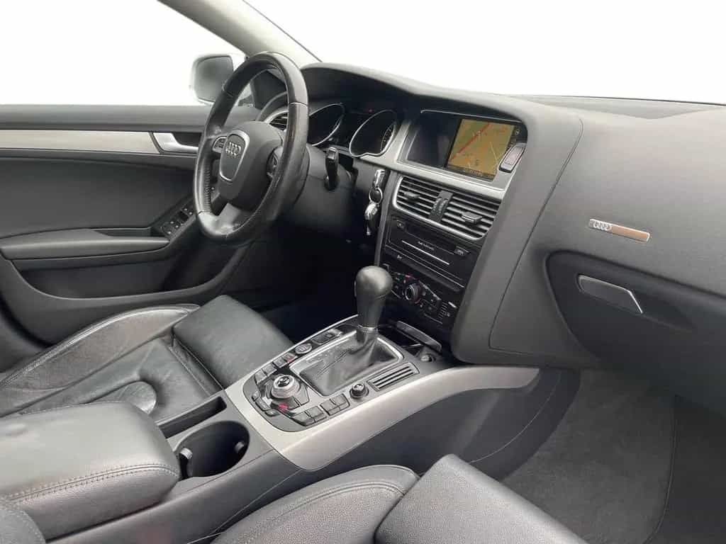 Audi A5 Sportback 2.0 TFSI 01/2011-photo-14